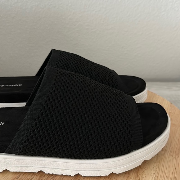 Easy Spirit Siena3 Slip-On Sandal - Picture 7 of 10